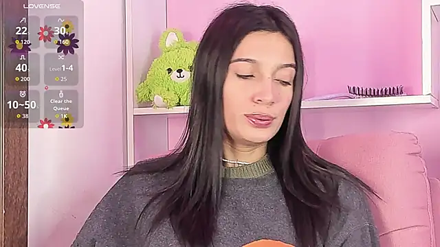 MilaWhitte online show from June 8, 3:35 pm