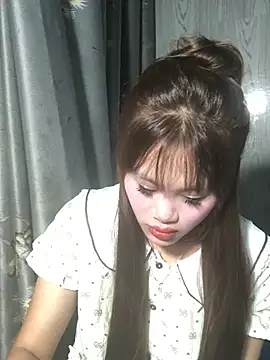 Ly-sexyy online show from May 18, 3:18 pm