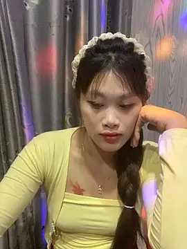 Ly-sexyy online show from April 27, 4:26 pm