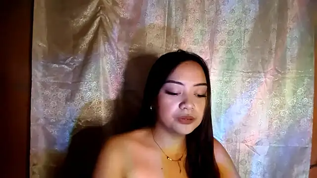 DelorisRechel online show from April 26, 12:36 pm