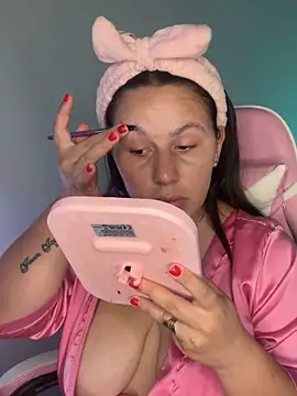 Ivonny Goldie online show from May 13, 1:44 am