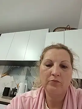 Divineblond online show from March 18, 1:54 am