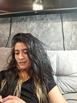 AshleyyHall online show from July 3, 5:24 am