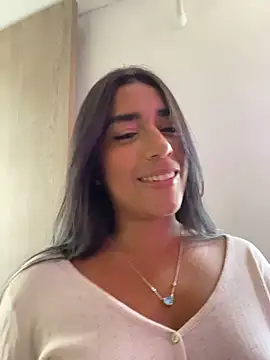 SaryJonex online show from May 19, 3:30 pm