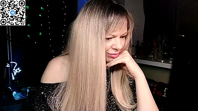 Fluffy Duffy962 online show from May 8, 1:20 am