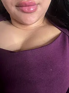 Horny Fofa online show from April 26, 1:47 am