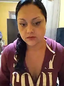 Darklilithrose1  online show from April 27, 5:21 pm