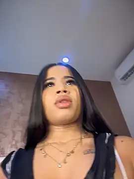 EmmaExoticaXXX online show from May 8, 9:05 pm