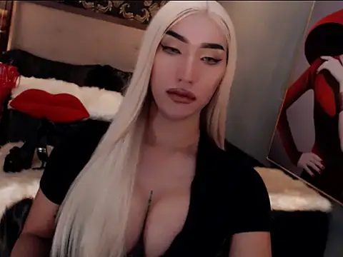 AmphitriteTara online show from June 8, 11:44 am