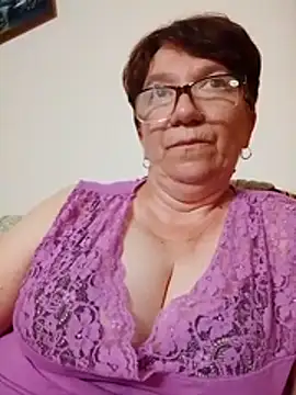 KetQueen101 online show from July 6, 8:44 pm