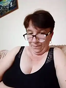 KetQueen101 online show from June 26, 8:32 pm
