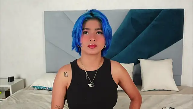 Sky Riyoo online show from May 3, 4:38 am