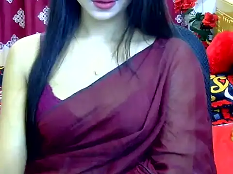 Alina Nur online show from July 12, 4:41 pm