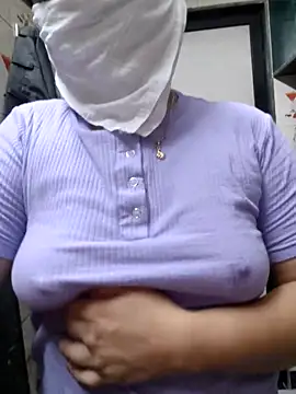 kiyashy online show from May 11, 1:46 pm
