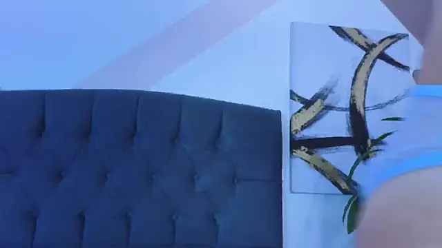 sweet kitty 4 online show from April 30, 8:14 pm