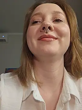 ooopsitscandy online show from July 10, 5:24 pm
