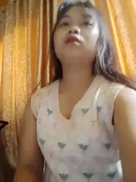 -Dolly-02 online show from May 18, 10:54 am