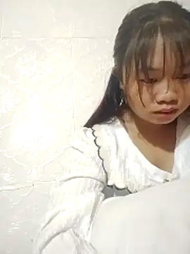 -Dolly-02 online show from May 3, 4:38 am
