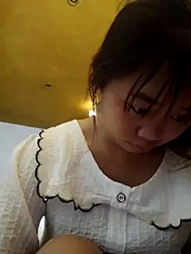 -Dolly-02 online show from May 4, 11:29 pm