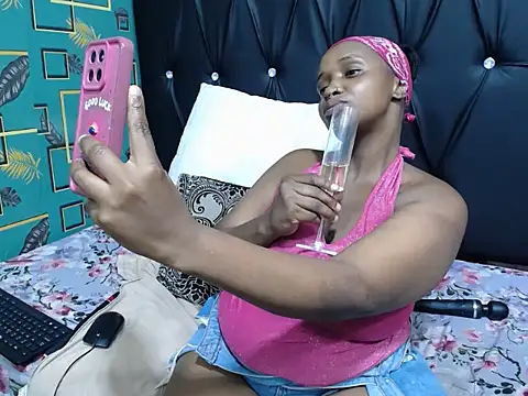 CandyBoobs69 online show from May 1, 9:40 pm