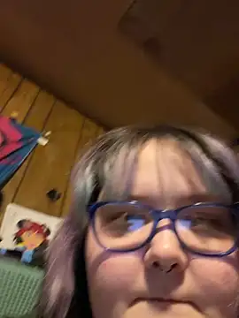 purelydivine online show from May 14, 1:44 am