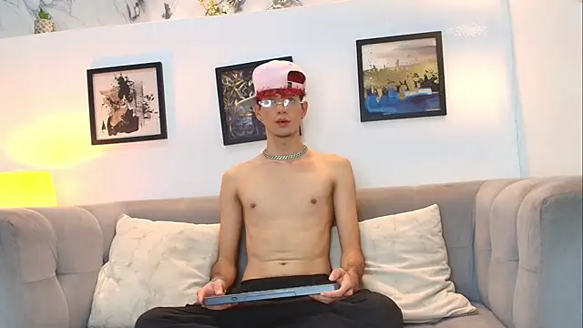 KING BOYS2026 online show from July 28, 8:01 pm