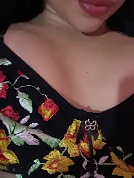 meganfox89 online show from April 29, 4:48 am