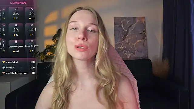 Eve Sin online show from June 26, 5:20 am