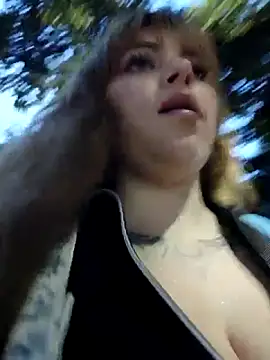 Isabella  Risky online show from June 4, 11:20 pm
