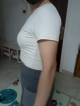 YoYo 6434 online show from May 11, 10:28 am