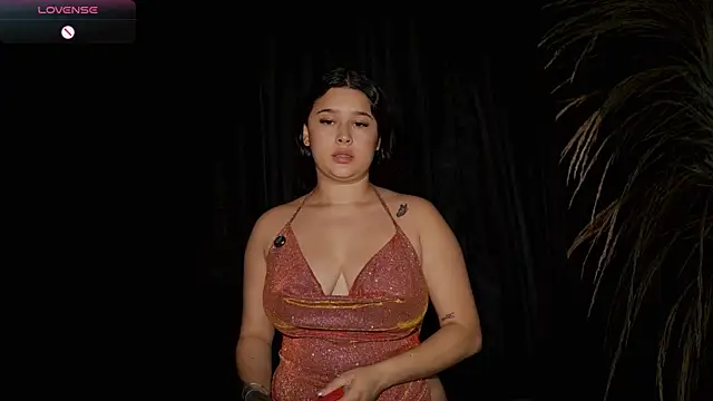 ariadna milano  online show from June 12, 1:08 pm