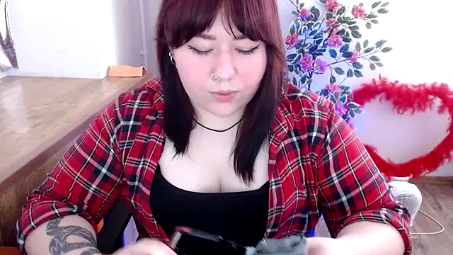 KarolinasHot online show from May 27, 5:32 pm