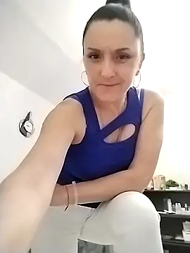 MillaMia45 online show from June 5, 6:36 pm