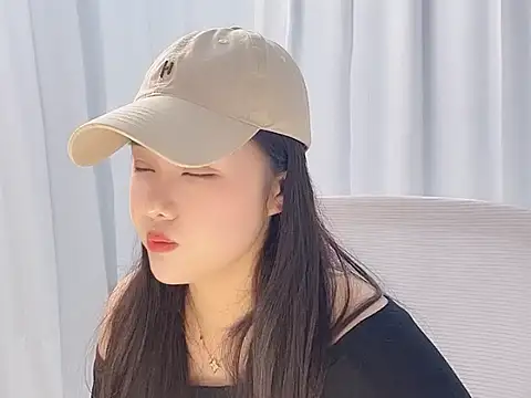 Qingqing19 online show from May 11, 6:04 am