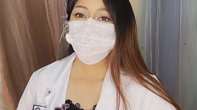 honeypeach666 online show from May 25, 2:05 pm
