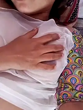 Komal Bhabhi4u online show from July 24, 10:46 am