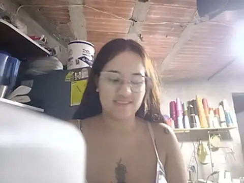 Baby Lizzie online show from May 15, 2:16 am