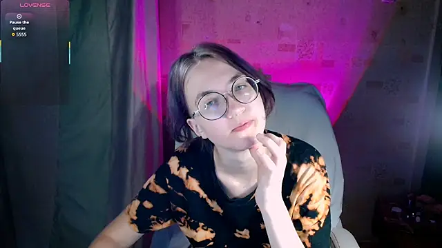 Alessa Kiss online show from July 19, 11:01 am