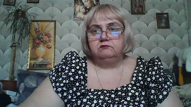 MarinaFarina53 online show from June 19, 12:52 pm