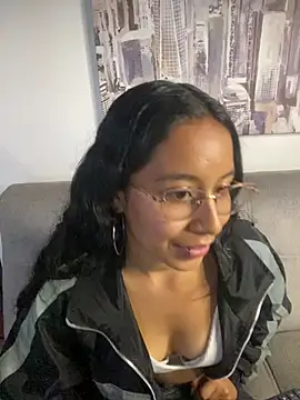 CassiePink  online show from May 11, 4:04 pm