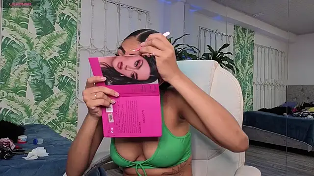baby julieta00 online show from June 25, 11:56 am