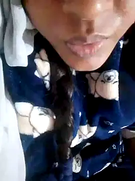 ayanloveannu online show from July 28, 1:32 pm
