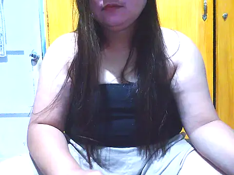 xsweetlover69x online show from June 4, 9:19 pm
