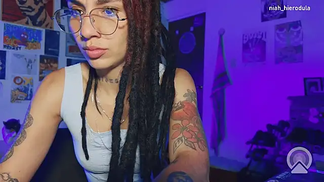 niah 11 online show from June 25, 11:06 pm