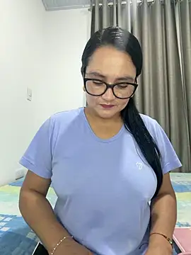 rousee69  online show from June 7, 6:09 am
