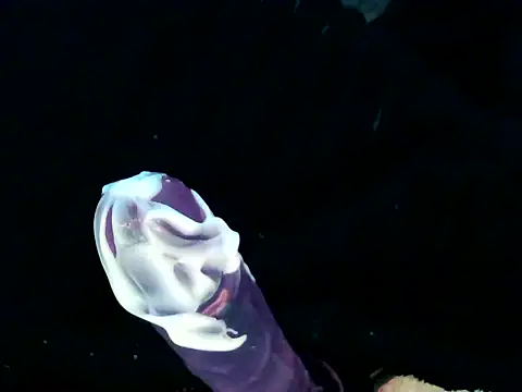 Latinahott1 online show from June 3, 4:12 pm