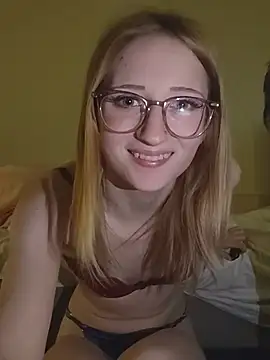LauraundSteve  online show from May 17, 7:13 pm