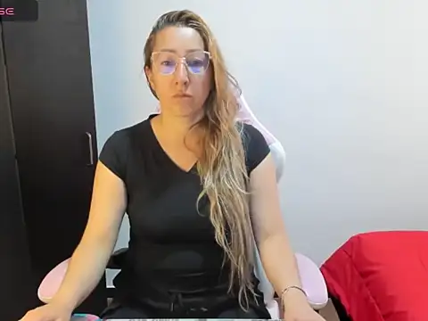 beautyfullchrys online show from June 2, 12:28 pm