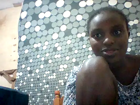 liligal online show from July 7, 6:47 am