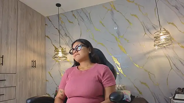 MarianaSecretx online show from May 19, 12:23 pm